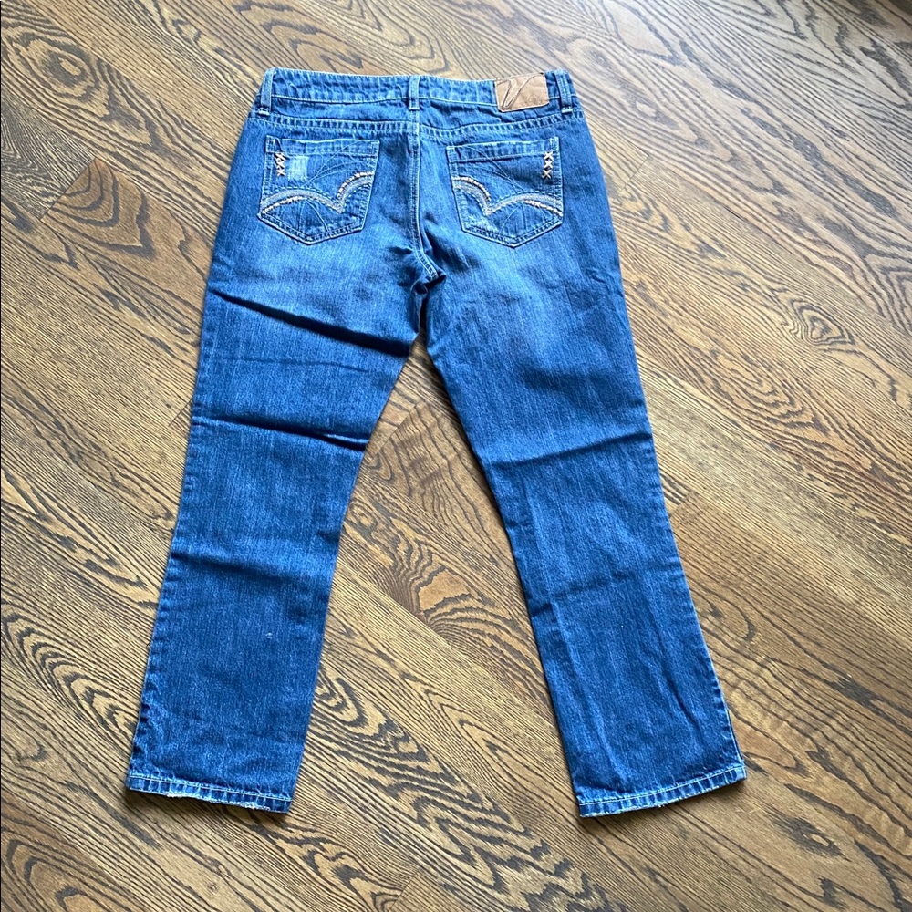 Vanity Blue Distressed Capri Jeans